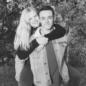 Meet your Posher, Zachery